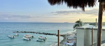 Casa Sea Esta - BEACH FRONT- Punta de Mita!