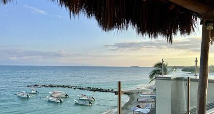 Casa Sea Esta - BEACH FRONT- Punta de Mita!