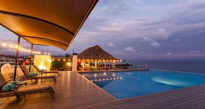 Casa Sea Esta - BEACH FRONT- Punta de Mita!