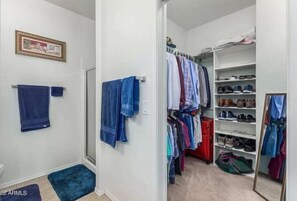 Interior - ⛳️Golf Getaway🏌️‍♀️Relaxing condo-quiet 45+ community🌄. (Mesa)