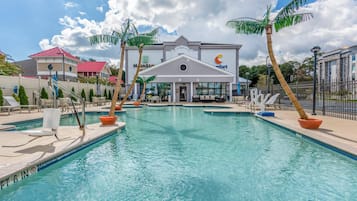 Seasonal outdoor pool