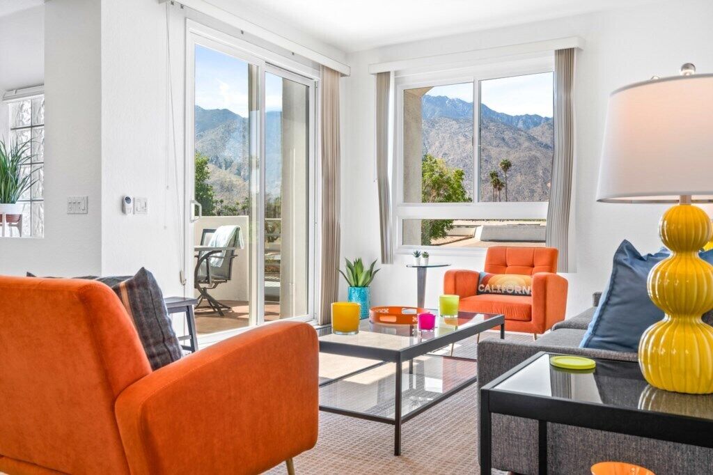 La Palme 2Bed 2Bath Condo in Central PS