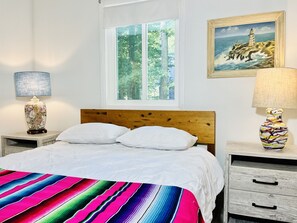 2 chambres, fer et planche à repasser, Wi-Fi gratuit, draps fournis