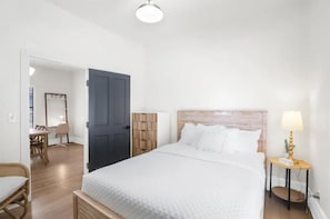 1 quarto