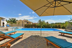 Pool - Villa mit Pool und Klimaanlage (Žminj)