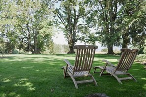 Property grounds - The Miller Farmhouse (Harrisburg)