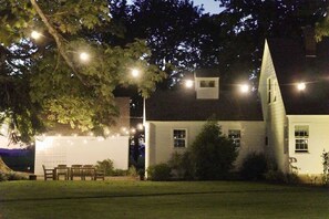 Exterior - The Miller Farmhouse (Harrisburg)