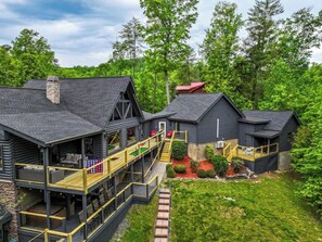 Exterior - Luxury Cabin~Pool~Games~Family Friendly (Sevierville)