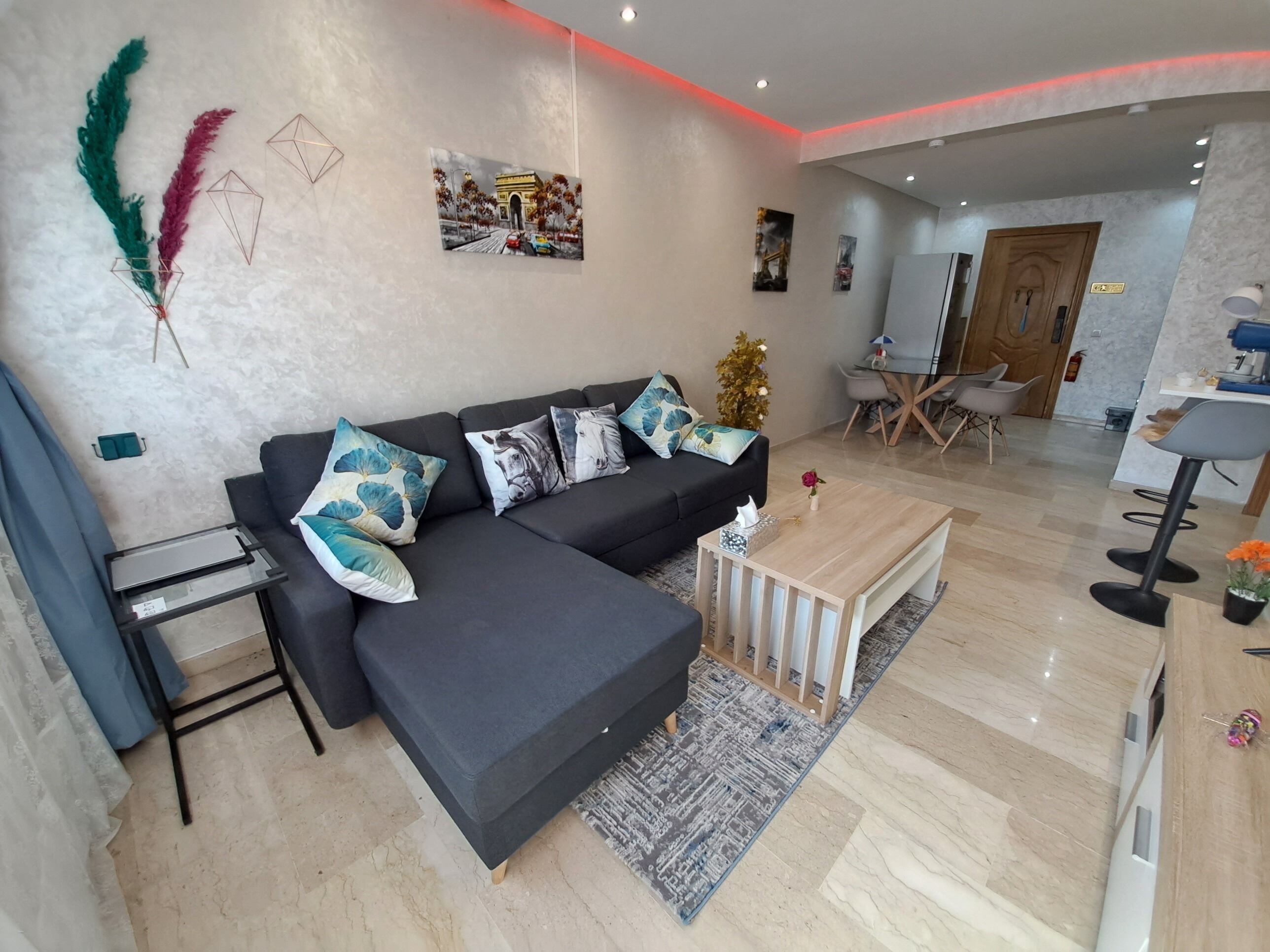 TV connectée, cheminée