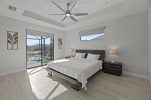 4 bedrooms, iron/ironing board, WiFi, bed sheets