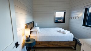 3 bedrooms, iron/ironing board, WiFi, bed sheets - Parmachenee A-Frame #18 | Ski in/Ski out at Saddleback (Sandy River Plantation)