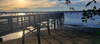 The Anchor House Marblehead Retreat - Minutes to Old Town and Historic Salem!