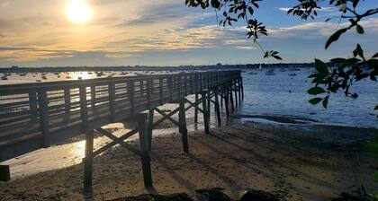 The Anchor House Marblehead Retreat - Minutes to Old Town and Historic Salem!