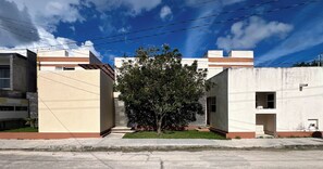 Voorkant van accommodatie