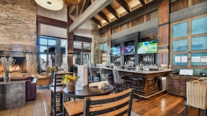 Bar (on property) - Powder Peak by Avantstay Ski In And Out (Park City)