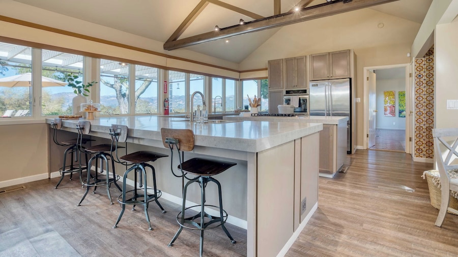 Sonoma Sunshine by Avantstay Countryside Views