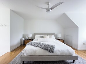 3 chambres, lit parapluie, accès Internet, draps fournis