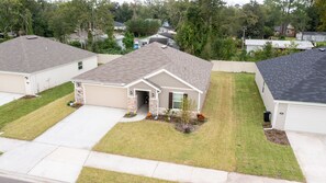 Exterior - Located in Sunny Jacksonville Fl a Family Community near Airport & Rivercity (Jacksonville)
