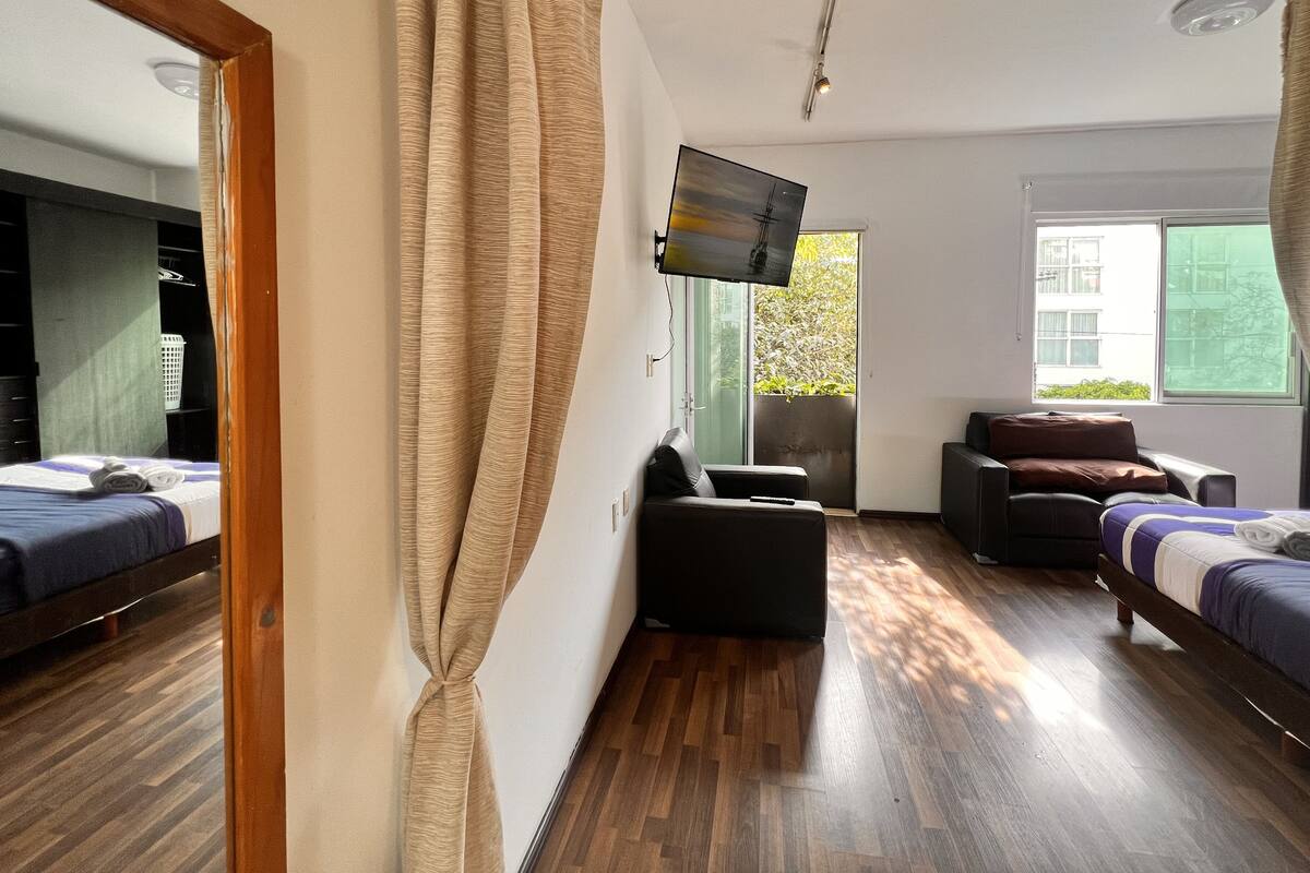 Premier Apartment