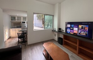 Executive Suite | Living area