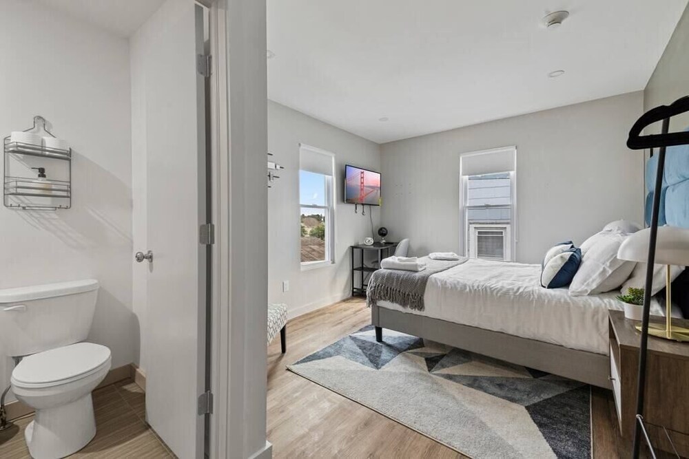 Sleek and Stylish Apartment in Vibrant Middletown Middletown Vrbo