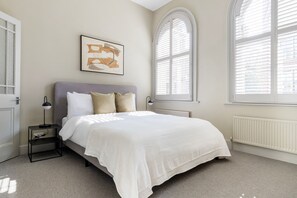 2 Schlafzimmer, Bügeleisen/Bügelbrett, WLAN, Bettwäsche