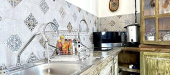 Fast Wi-Fi•Rooftop Lounge•Washer•Parián•Secure