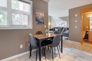 Dining - Cozy Condo | Epic Mountain Views | Parking Garage | Central | Air Conditioning (Canmore)