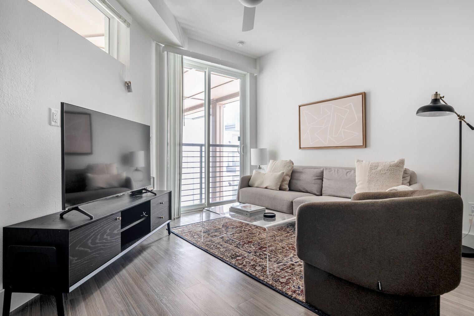 Hip Downtown 1BR w/ Deck & Gym, nr Shopping & Food, by Blueground