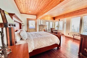 5 chambres, bureau, fer et planche à repasser, lit parapluie