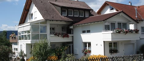 Esterni