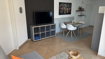 TV