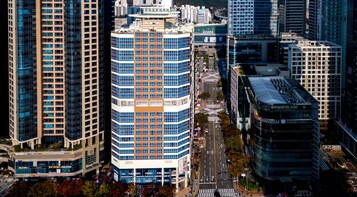 Bagian depan properti