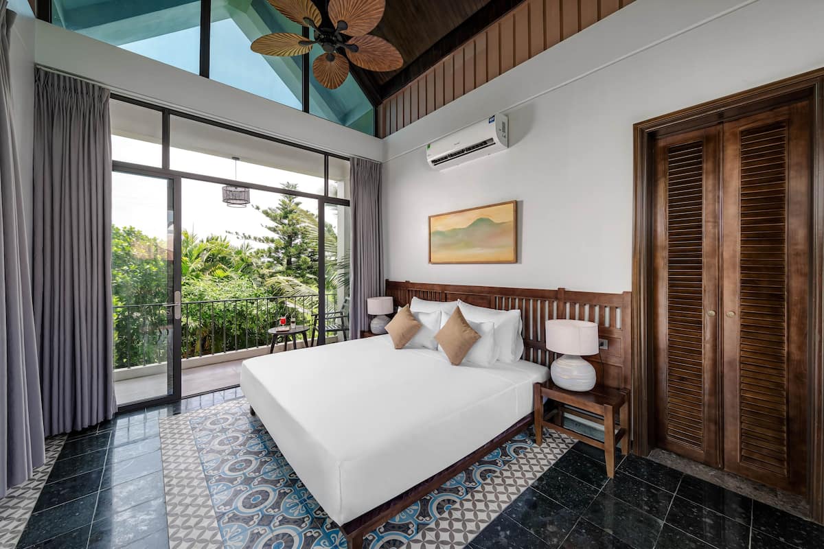 Executive King Room
