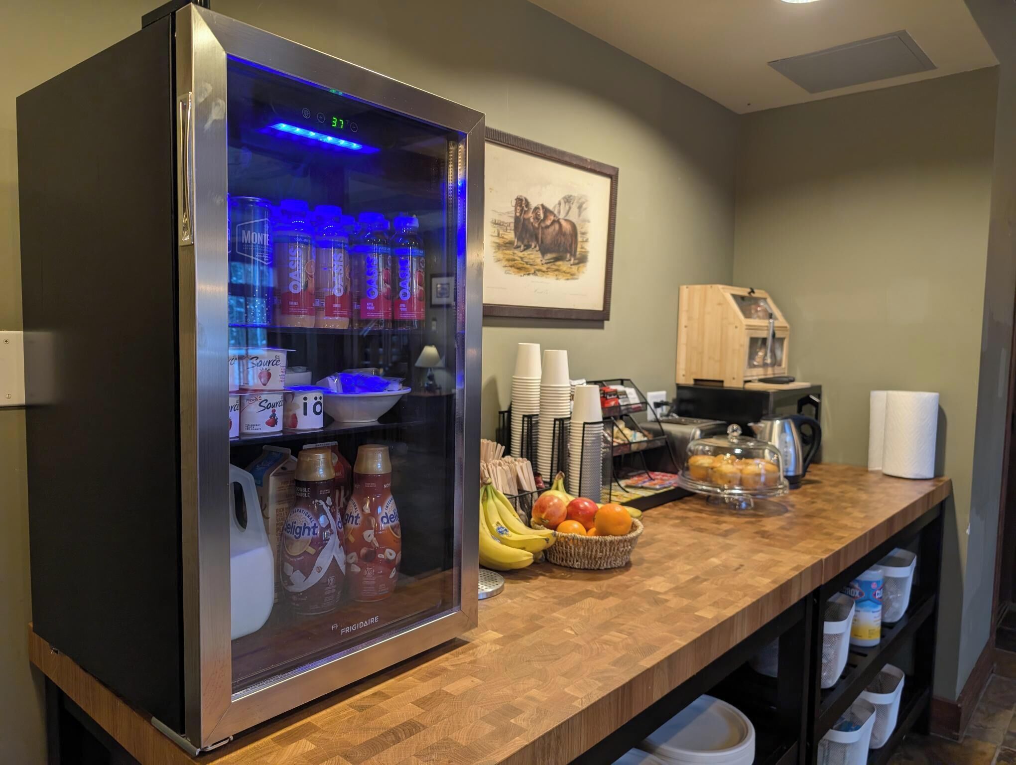 Free daily self-serve breakfast