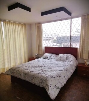 3 soverom, wi-fi og sengetøy