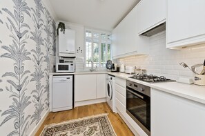 アパートメント | 2 室のベッドルーム、インターネットアクセス