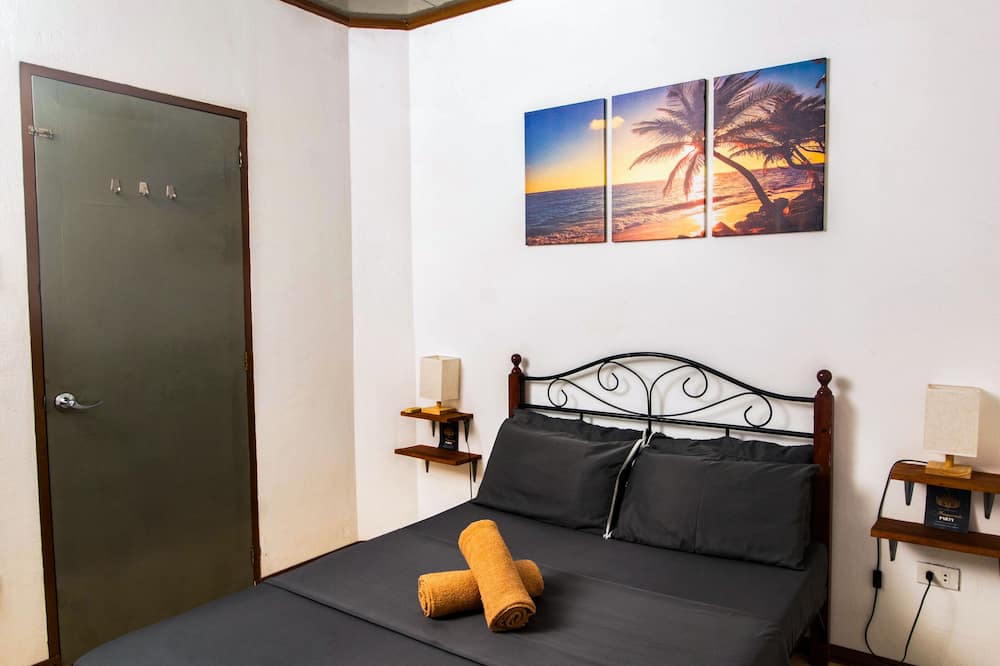 Ohlala Hostel