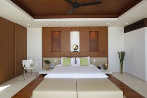 4 bedrooms, in-room safe, desk, iron/ironing board - Splash 4 Bed :Contemporary Tropical Five Star Villa (Koh Samui)