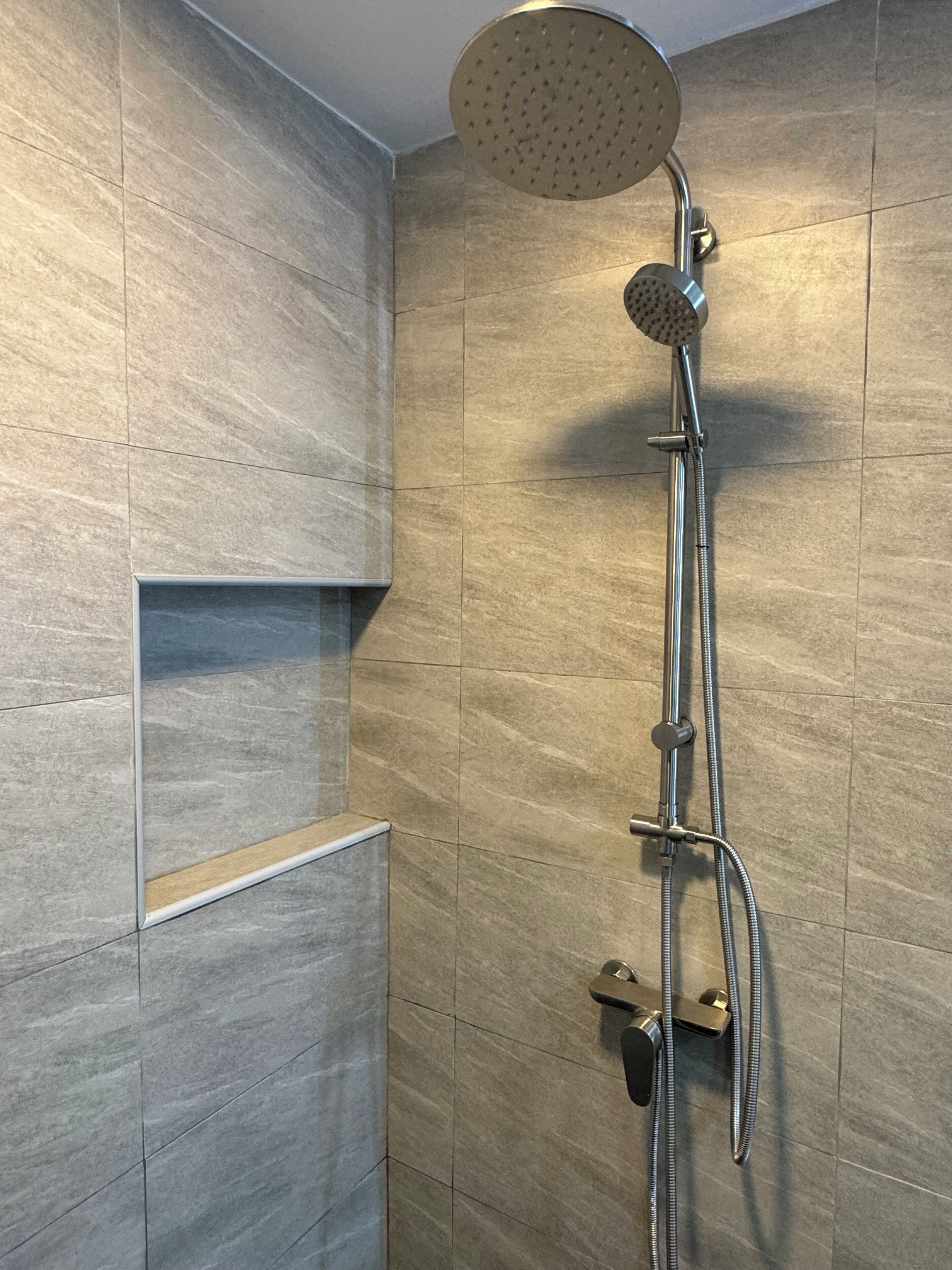 Comfort-Doppelzimmer, 1 Doppelbett, Gartenblick | Badezimmer | Dusche, Regendusche, Haartrockner, Bademäntel