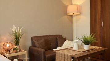 Blackout drapes, soundproofing, iron/ironing board, free WiFi