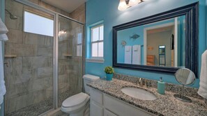 Interior - Shared Pool, Walkable to Beach, Vibrant Beachy Design! Bay Bliss by Avantstay (Port Aransas)