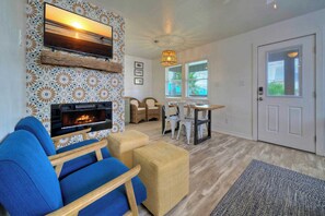Casa (2 Bedrooms) | Interior