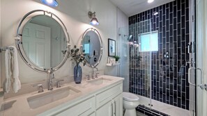 Interior - New Build! Priv Pool, Firepit, Walk to the Beach Alright, Alright by Avantstay (Port Aransas)