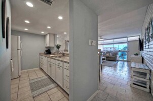 Apartment (2 Bedrooms) | Bahagian dalam