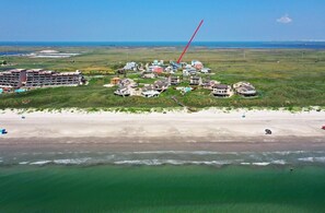 Beach - Lost Chancla by Avantstay 5 Min to Beach + Pool (Port Aransas)