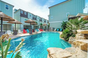 House (3 Bedrooms) | Interior - Pool, Rooftop w/ Island Views, Blocks to Beach Seas Your Dreams by Avantstay (Port Aransas)
