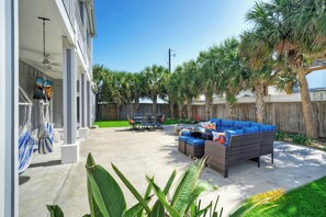 House (3 Bedrooms) | Interior - 16 Palms by Avantstay Luxury Getaway, Backyard Oasis Pool & Playscape Access (Port Aransas)