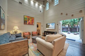 House (3 Bedrooms) | Interior - 16 Palms by Avantstay Luxury Getaway, Backyard Oasis Pool & Playscape Access (Port Aransas)