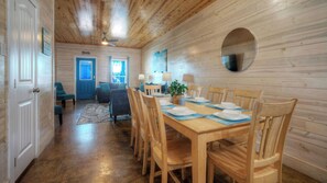 Hus (3 Bedrooms) | Interiör
